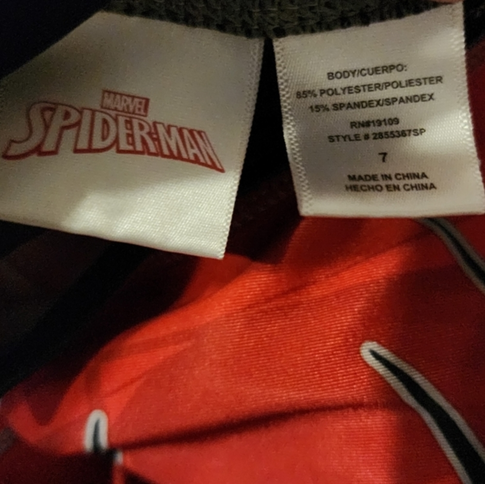 Spiderman Swim Shirt Board Shirt Beach Size 7 A293 - Picture 3 of 3